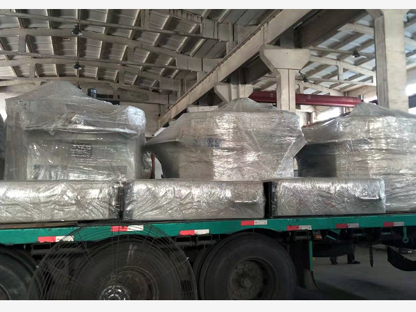 節(jié)能無(wú)氣噴砂機(jī)1